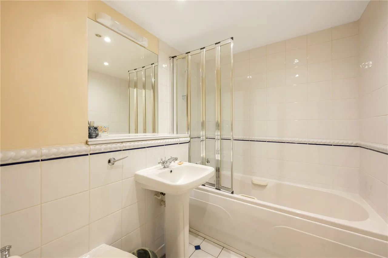 Manor House Court, 11 Warrington Gardens, Maida Vale, London, W9, photo 12