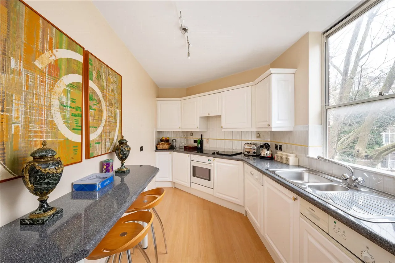 Manor House Court, 11 Warrington Gardens, Maida Vale, London, W9, photo 7