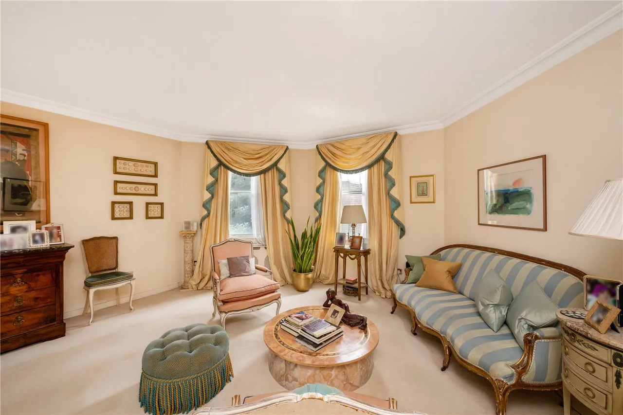 Manor House Court, 11 Warrington Gardens, Maida Vale, London, W9, photo 2