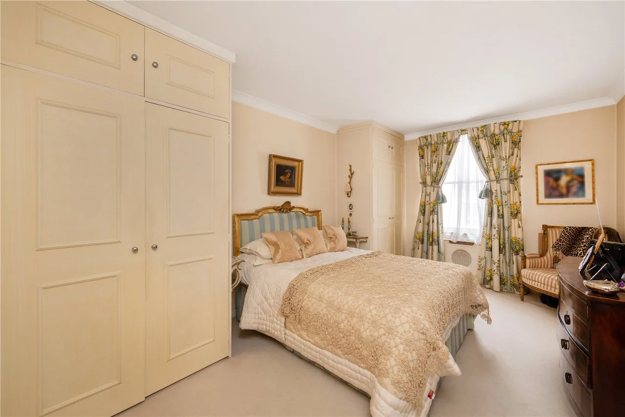 Manor House Court, 11 Warrington Gardens, Maida Vale, London, W9, photo 9