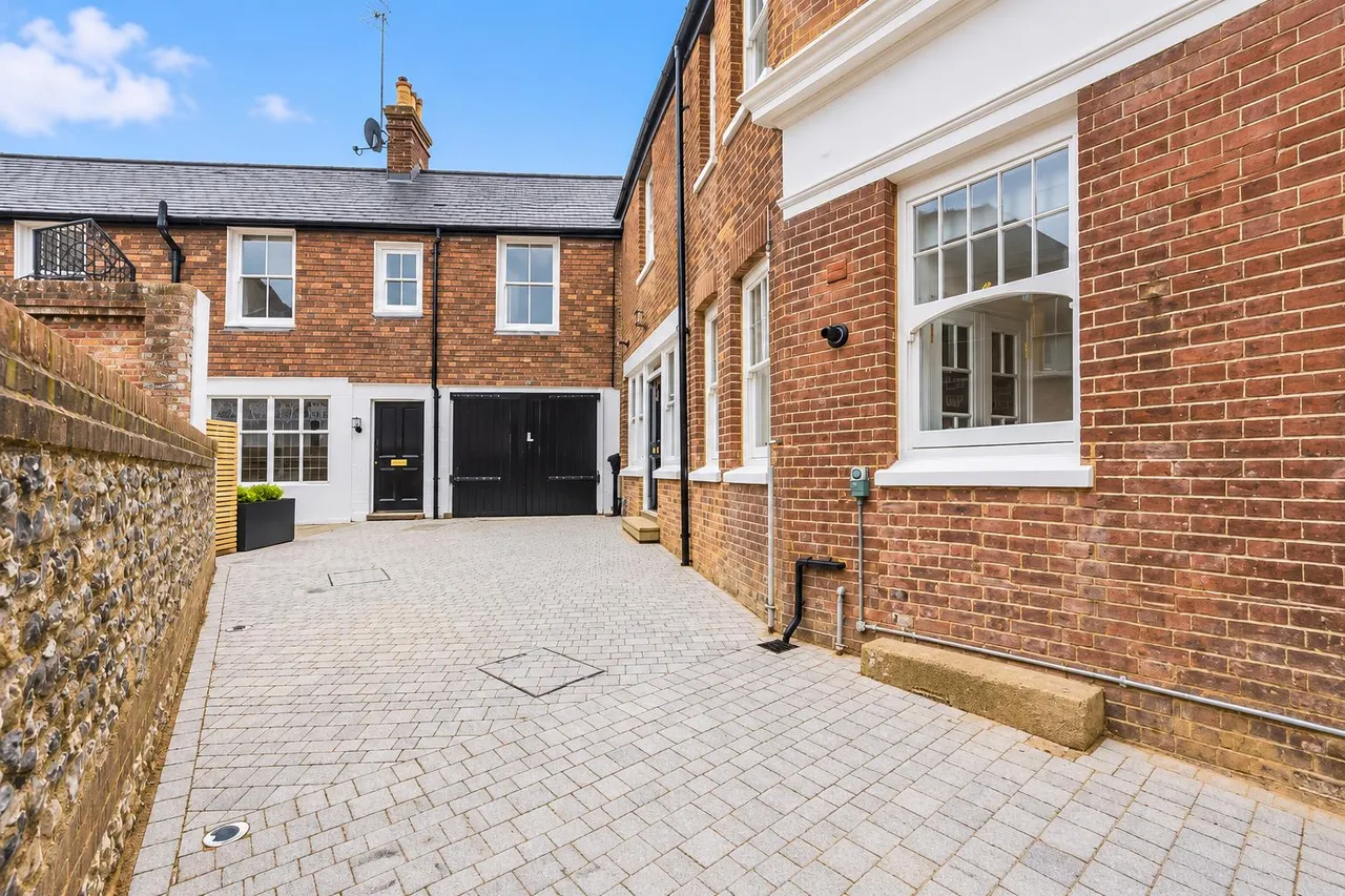 Market Lane, Lewes, BN7, photo 11