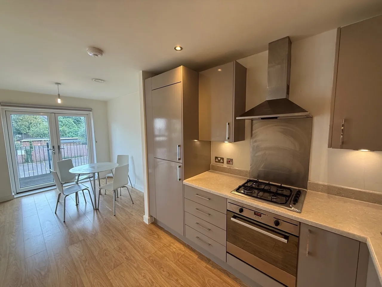 Telford Road, London, N11, photo 4