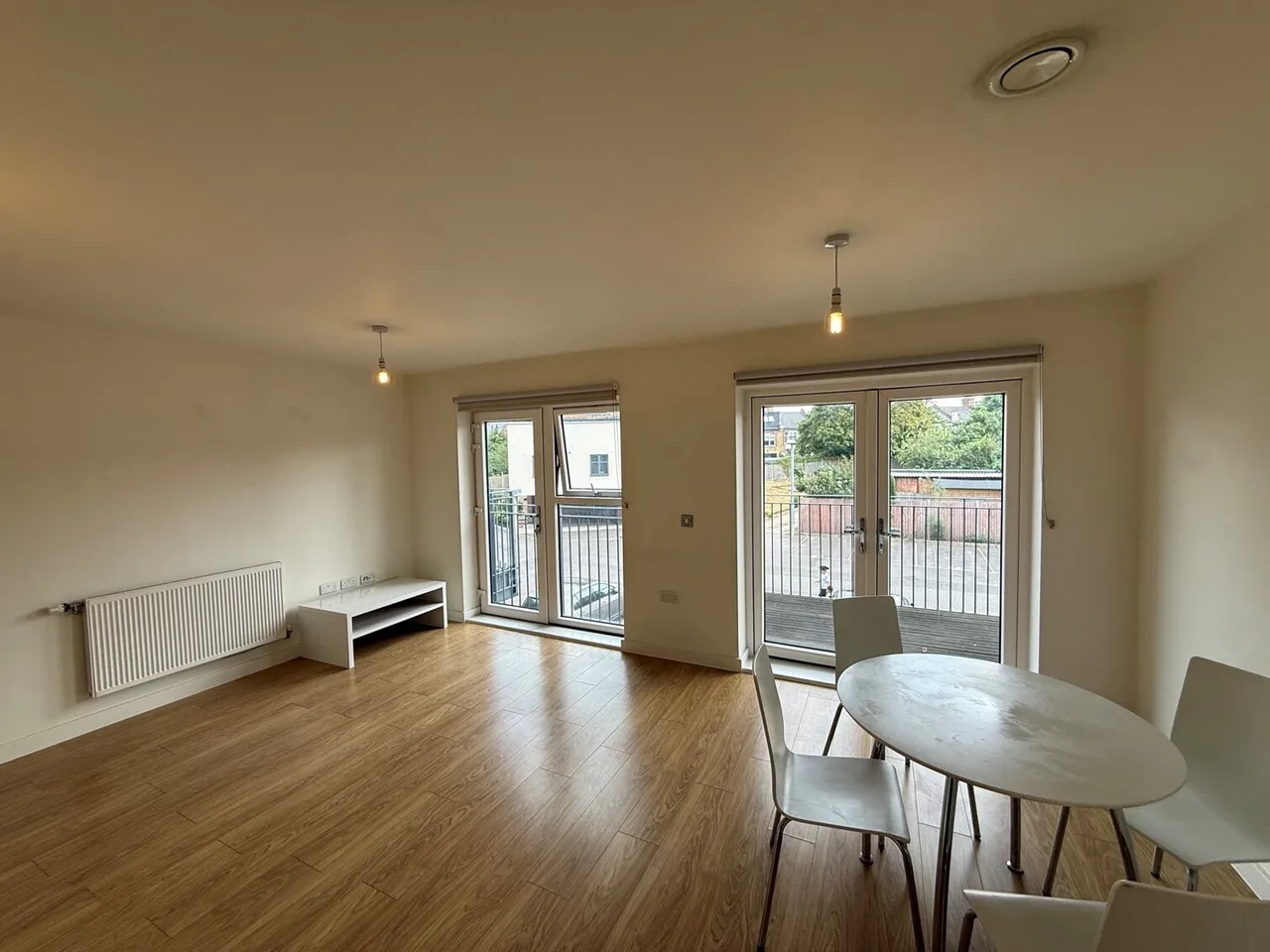 Telford Road, London, N11, photo 3