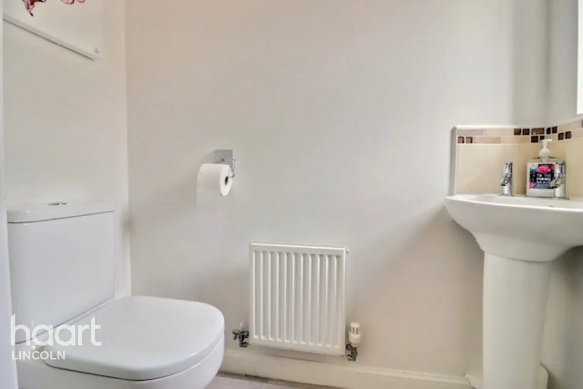 Quintus Place, North Hykeham, LN6, photo 8