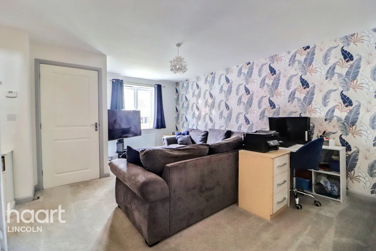 Quintus Place, North Hykeham, LN6, photo 6
