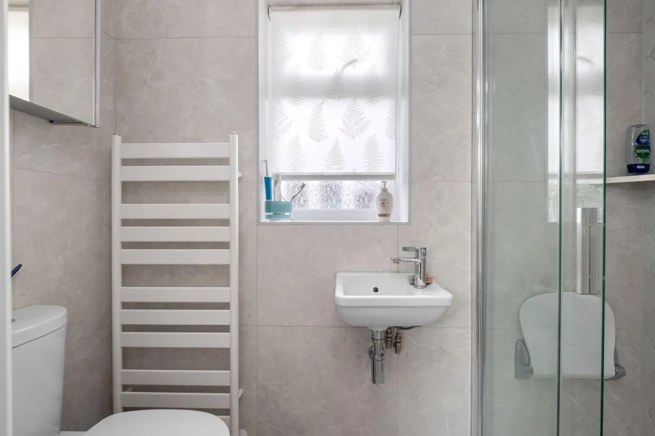 Cambridge Road, Stamford, PE9, photo 8