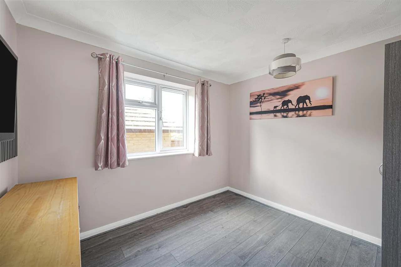 Cripps Avenue, Peacehaven, photo 15