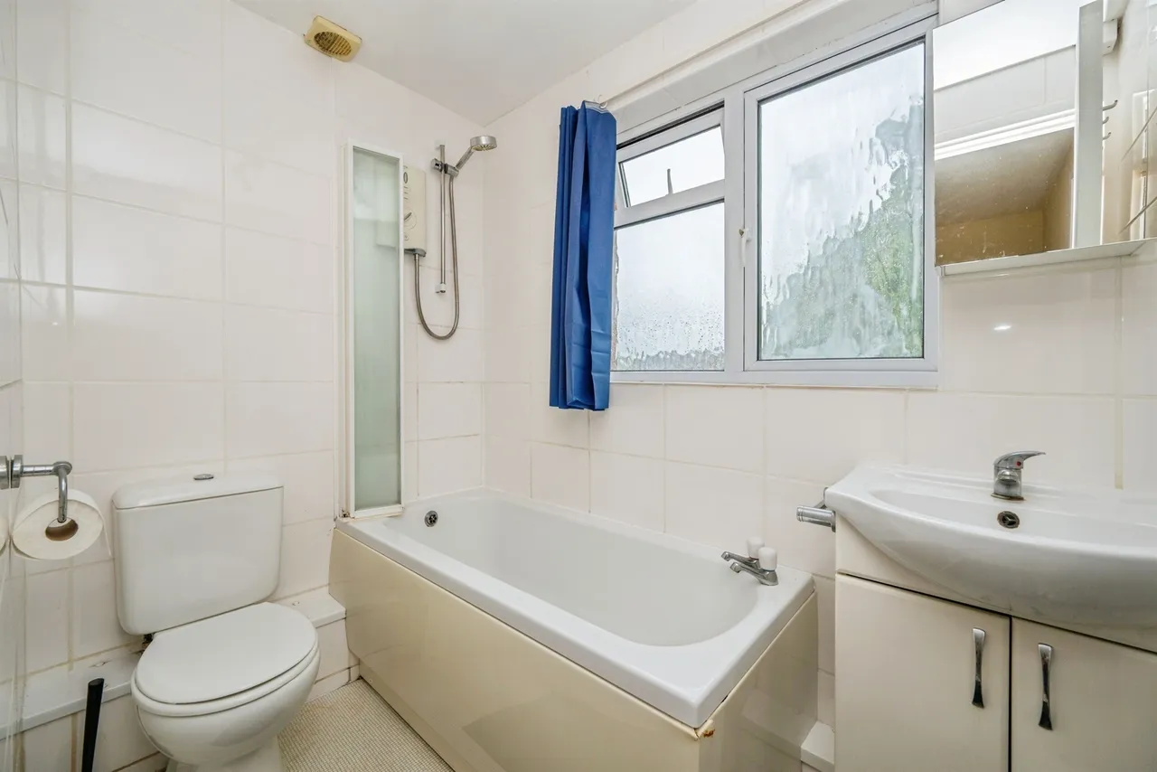 Abbotsford Road, Lichfield, photo 12