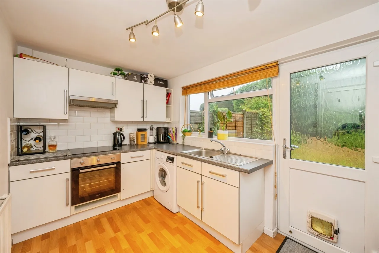 Abbotsford Road, Lichfield, photo 6