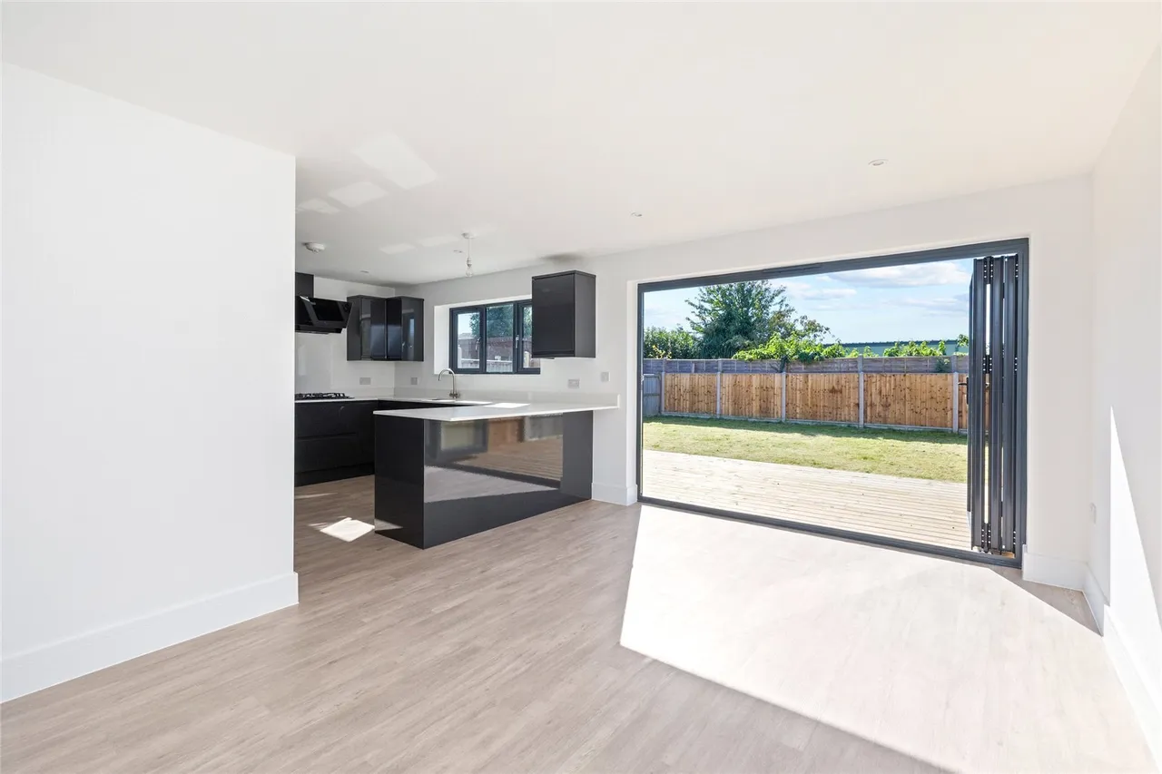 Swanbourne Road, Wick, BN17, photo 5
