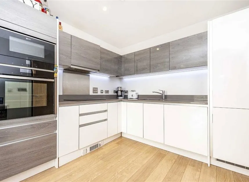 Robsart Street, Stockwell, SW9, photo 5