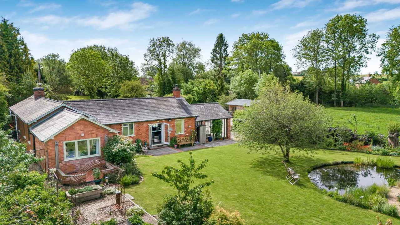 The Crossing, Kenchester, Hereford, Herefordshire, photo 31
