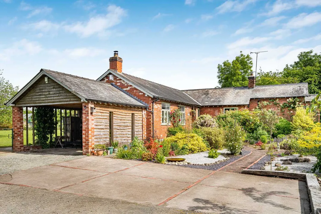 The Crossing, Kenchester, Hereford, Herefordshire, photo 34
