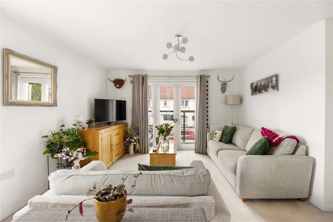 2 bed flat for sale, Willowherb Road, Emersons Green, BS16