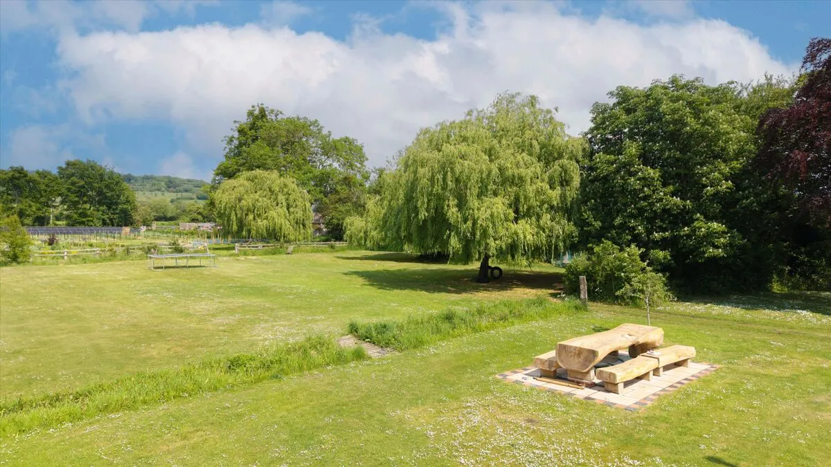 Westmancote, GL20, photo 4