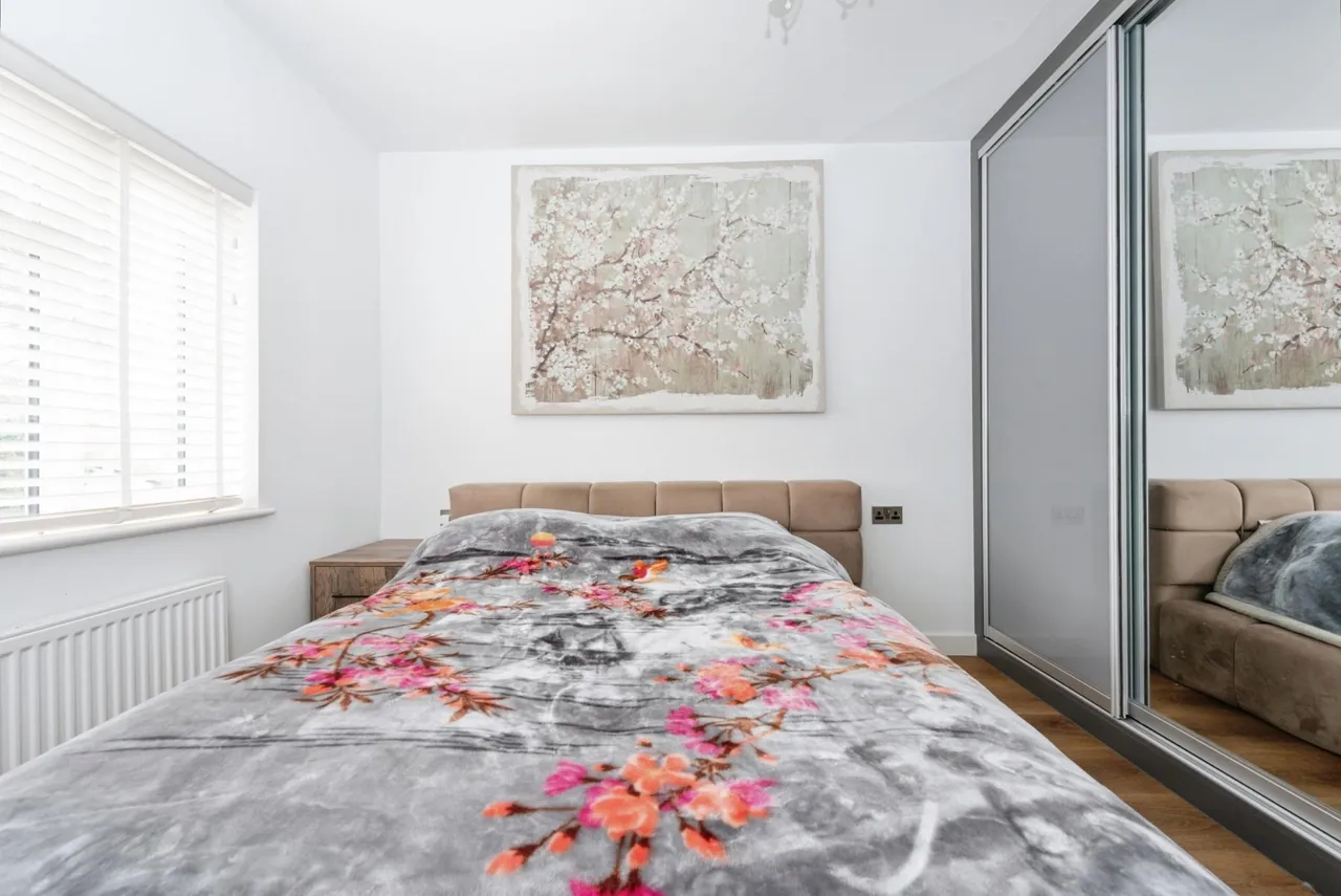 Hounslow Road, Twickenham, TW2, photo 15