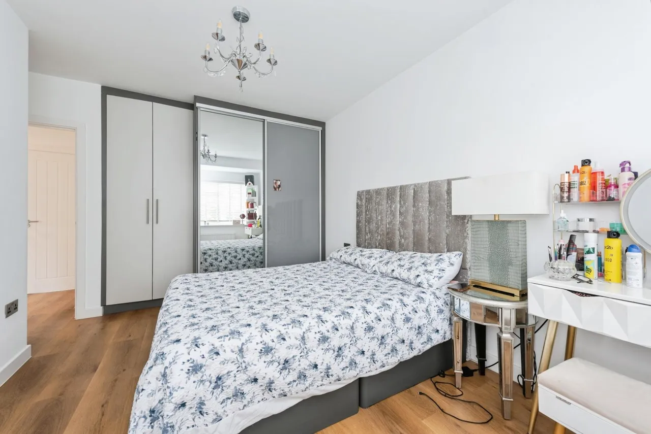 Hounslow Road, Twickenham, TW2, photo 12