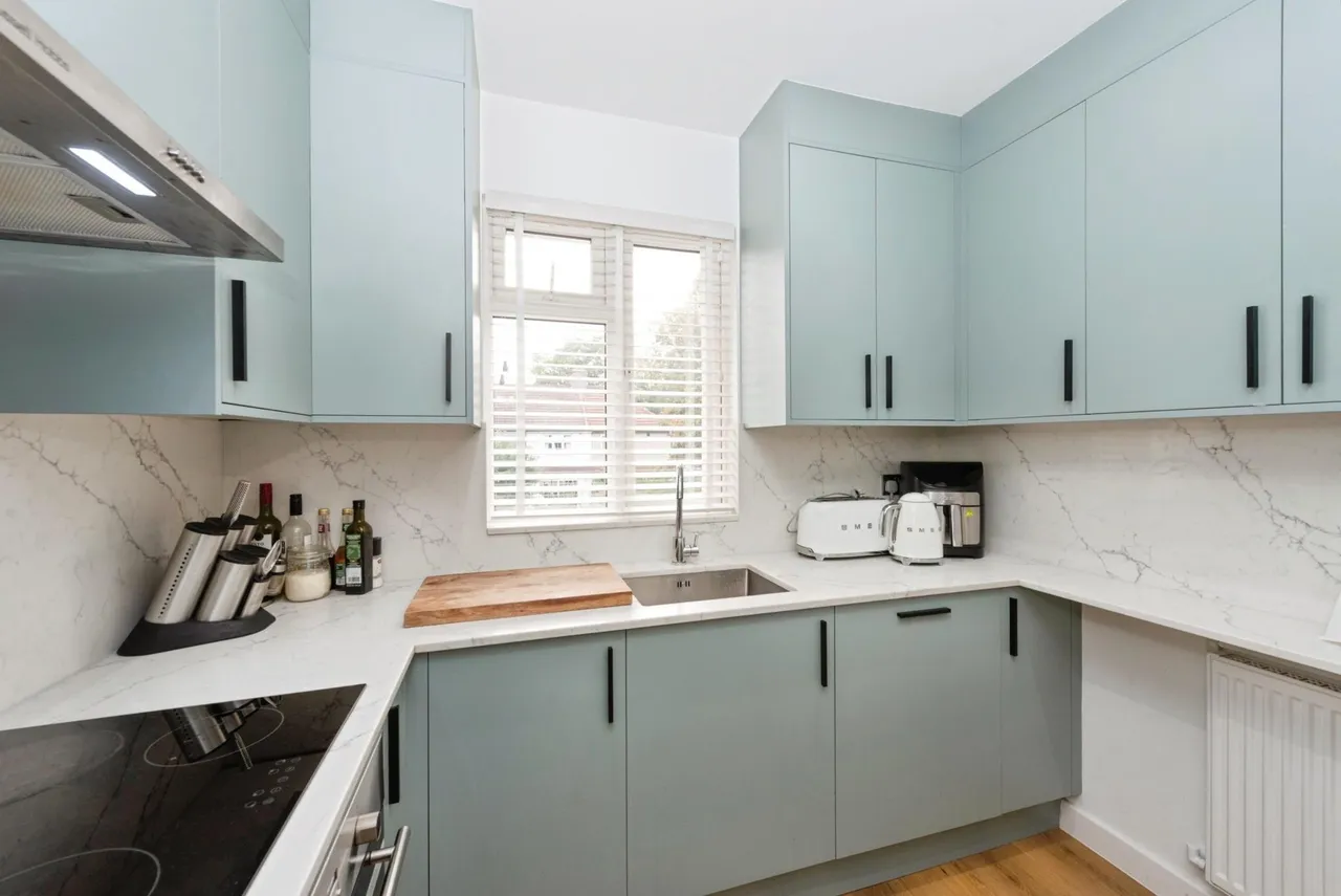 Hounslow Road, Twickenham, TW2, photo 8