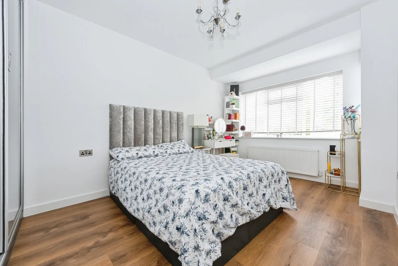 Hounslow Road, Twickenham, TW2, photo 11