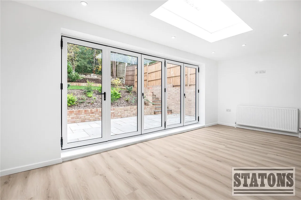 Sutton Crescent, Barnet, EN5 2SW, photo 3