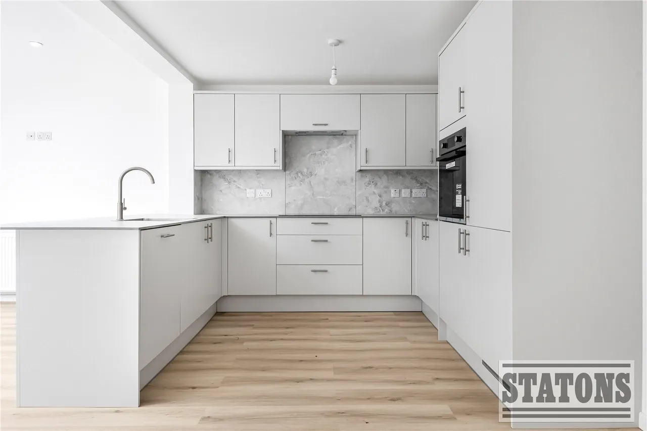 Sutton Crescent, Barnet, EN5 2SW, photo 5