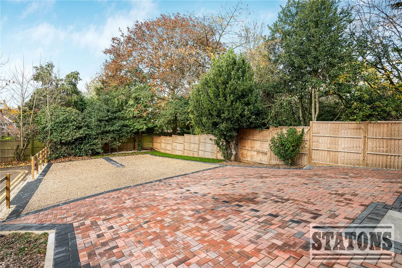 Sutton Crescent, Barnet, EN5 2SW, photo 17