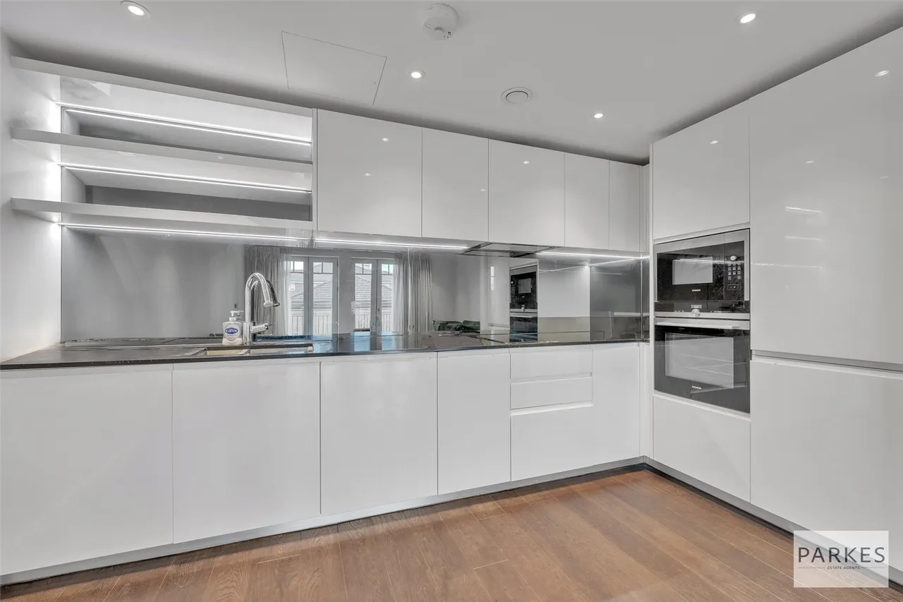 Carnwath Road, London, SW6 3HW, photo 2