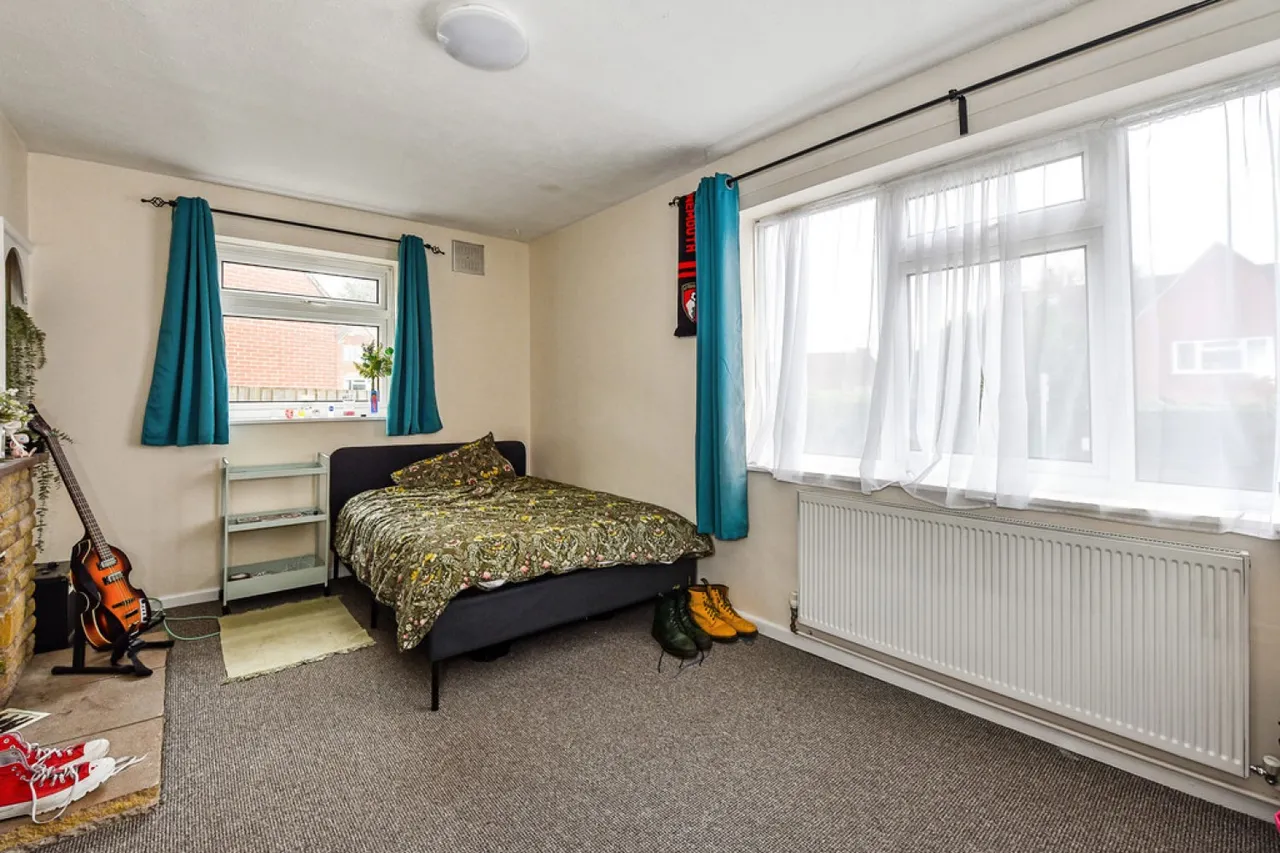 Cromwell Road, photo 7