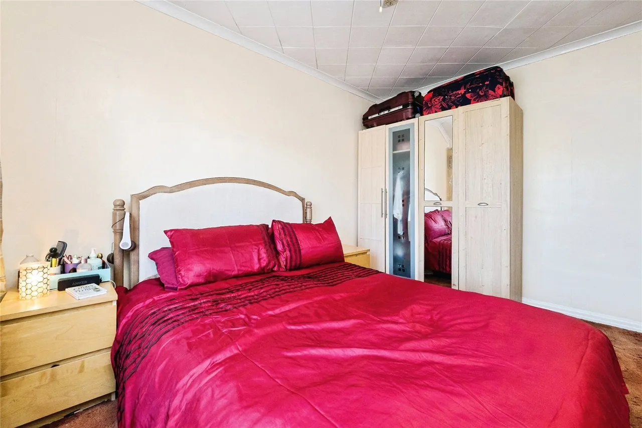 Maybank Avenue, Hornchurch, RM12, photo 13