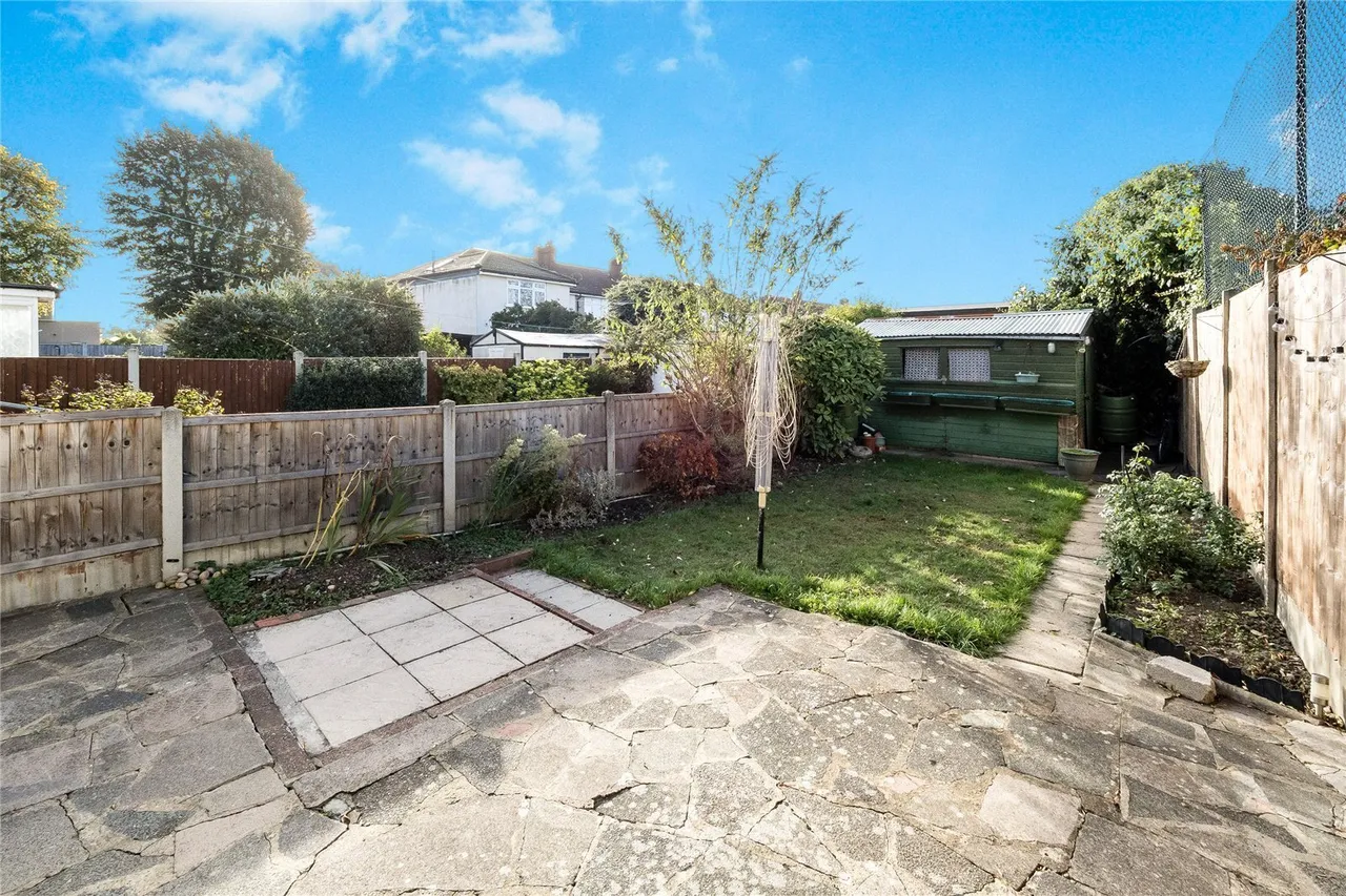 Maybank Avenue, Hornchurch, RM12, photo 4