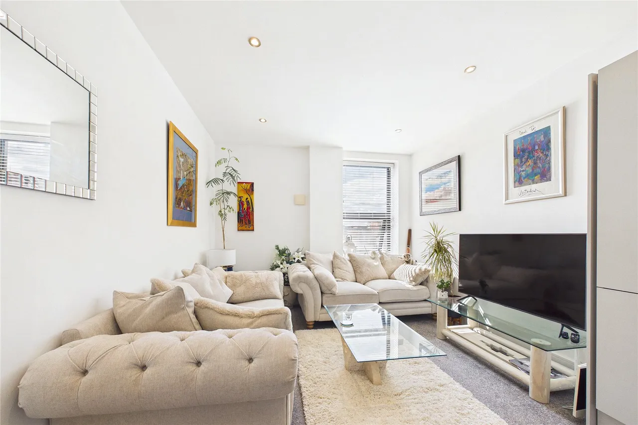 Park Street, Camberley, GU15, photo 8