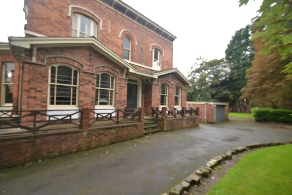 7 bed house to rent, Brunswick Road, Withington, M20