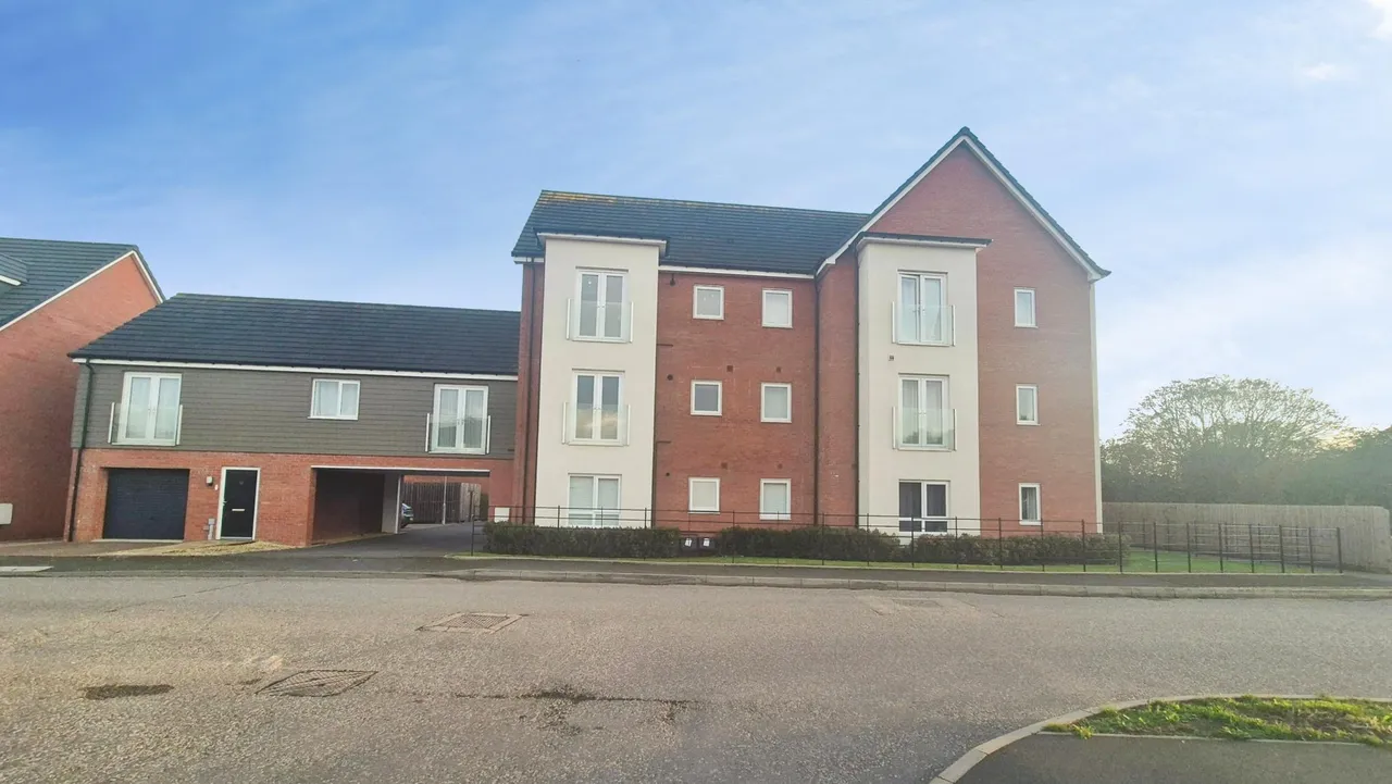 Delphinium Place, Stafford, ST17, photo 12
