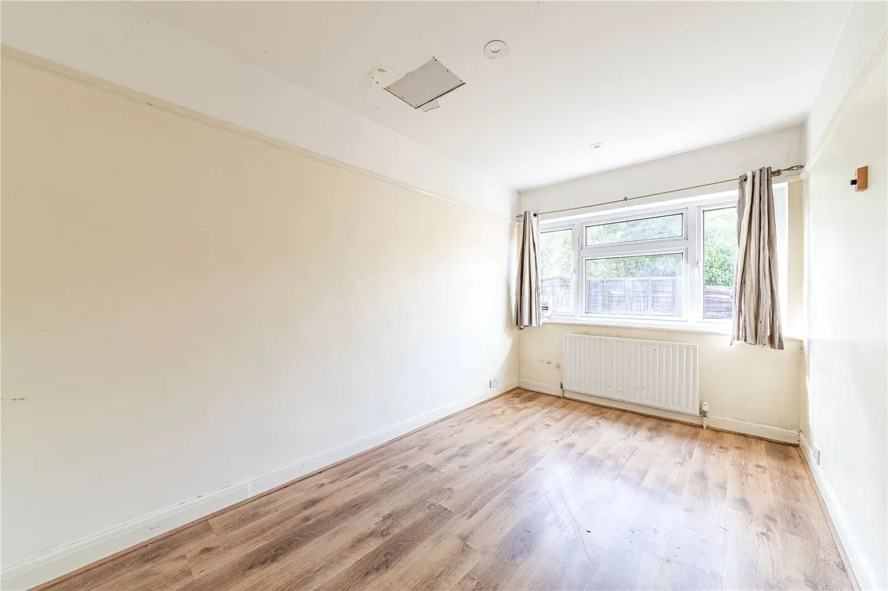 Tartar Road, Cobham, KT11, photo 7
