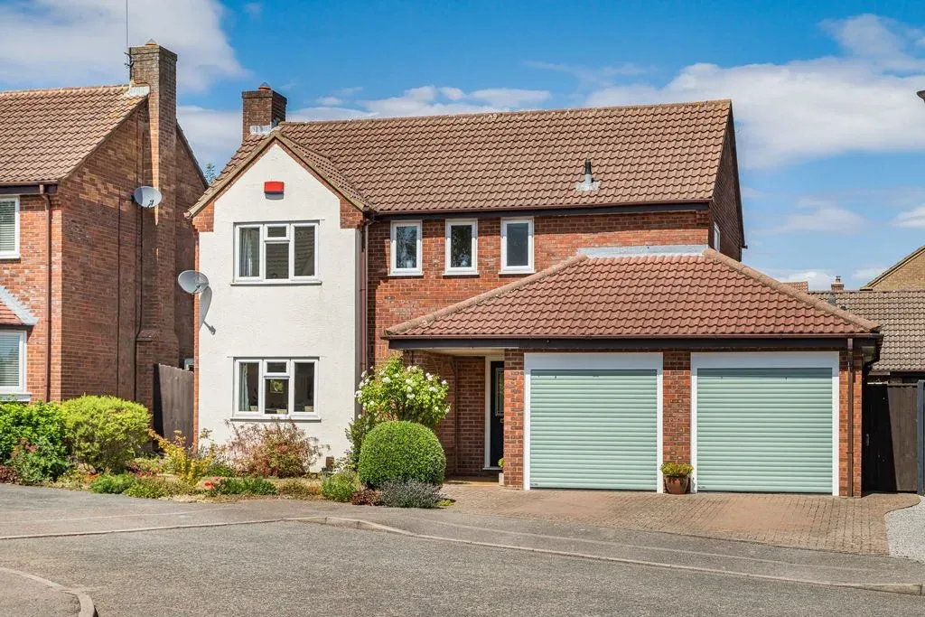 4 bed house for sale — Normandy Way, Bletchley, Milton Keynes, Buckinghamshire, MK3 7UW