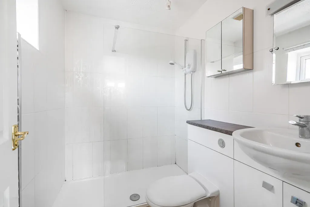 Normandy Way, Bletchley, Milton Keynes, Buckinghamshire, MK3 7UW, photo 8