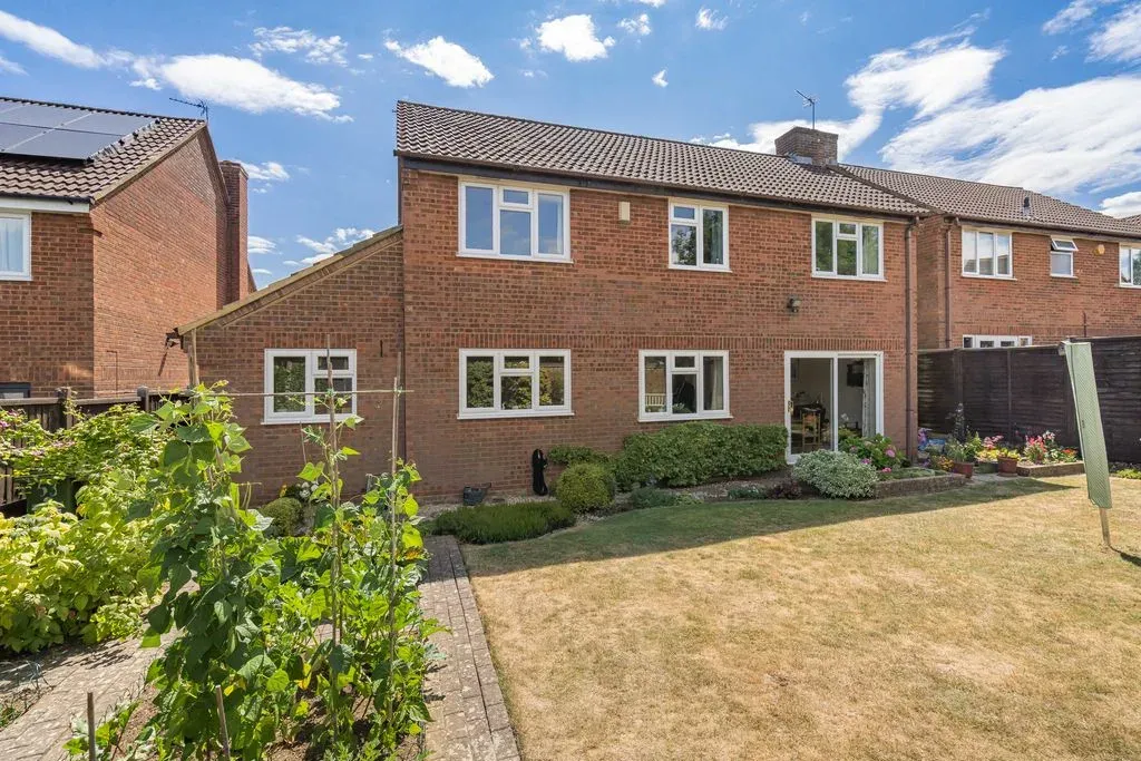 Normandy Way, Bletchley, Milton Keynes, Buckinghamshire, MK3 7UW, photo 19