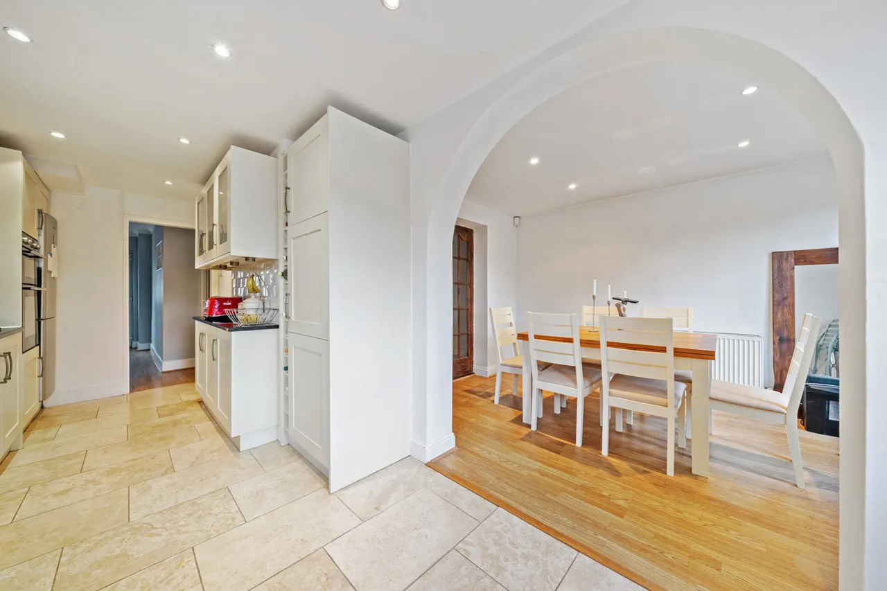 Selsey Crescent, DA16, photo 9