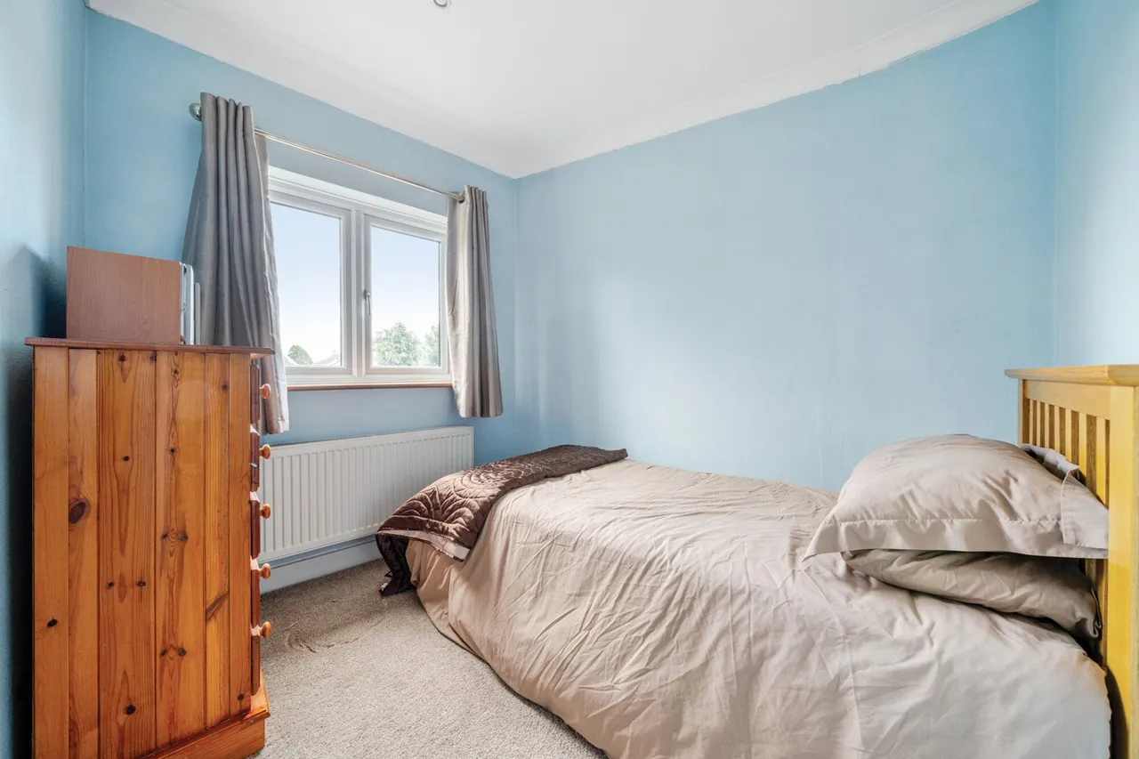 Selsey Crescent, DA16, photo 8