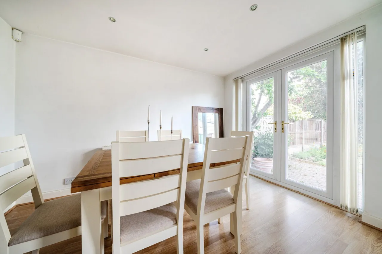 Selsey Crescent, DA16, photo 14