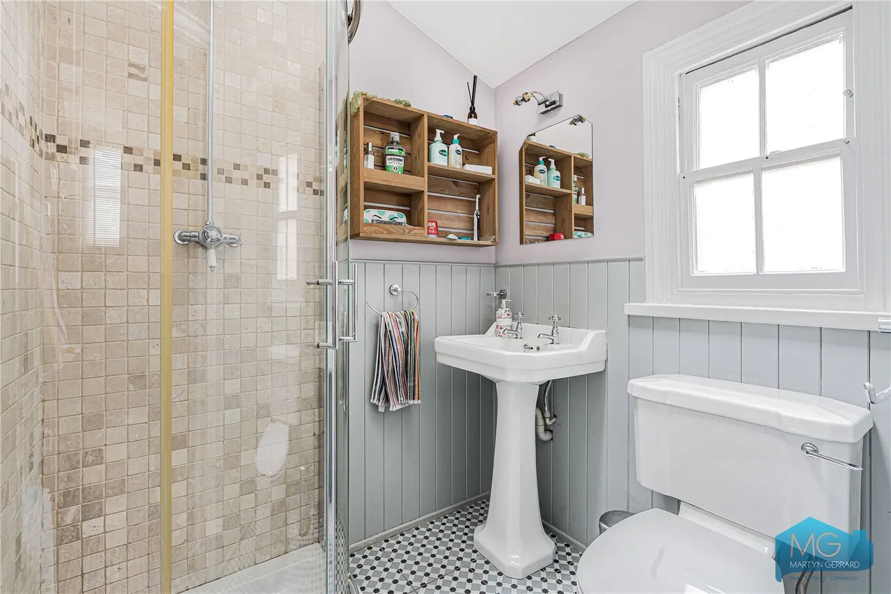 Palace Road, Crouch End, N8, photo 19
