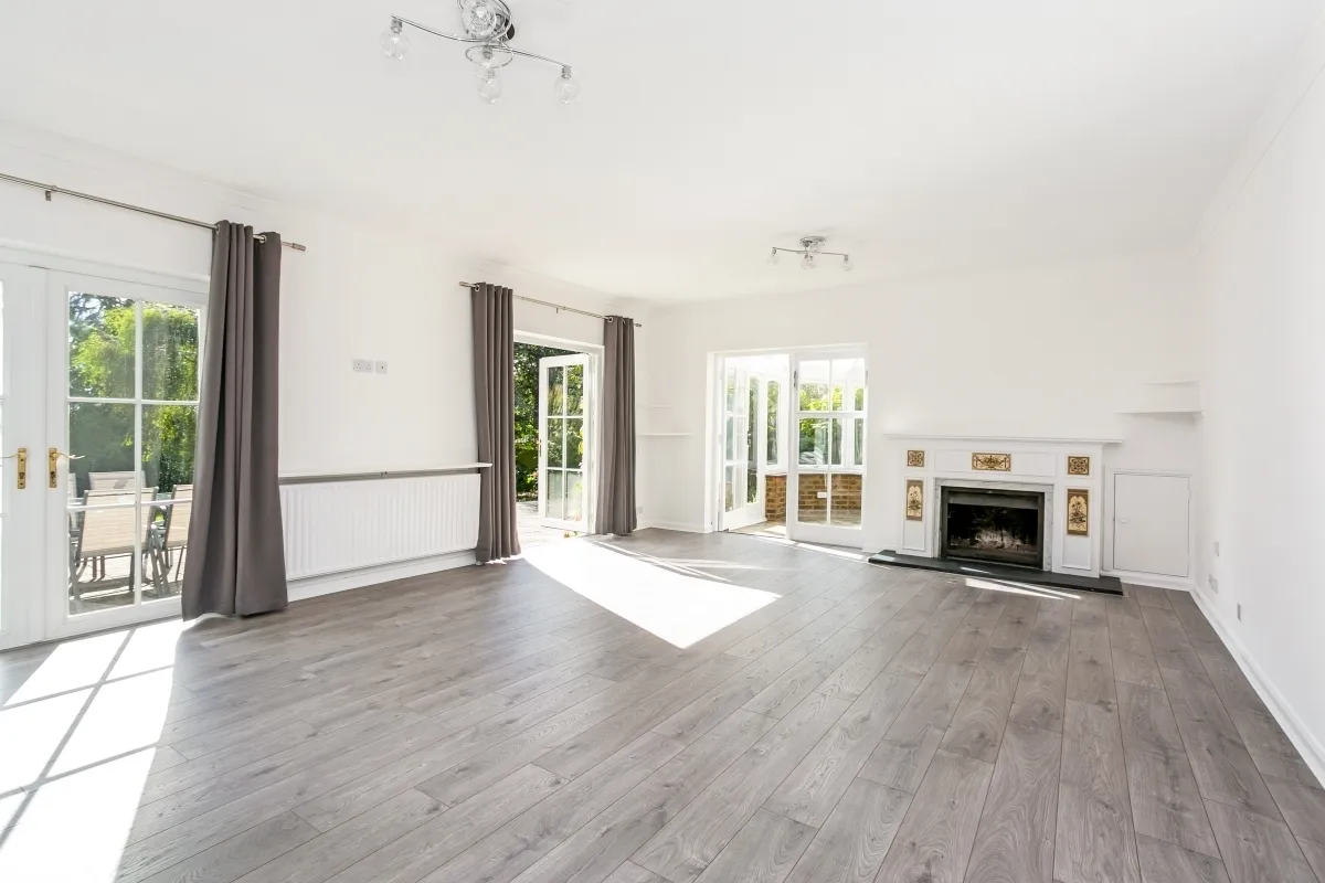Dog Kennel Lane Chorleywood WD3, photo 4