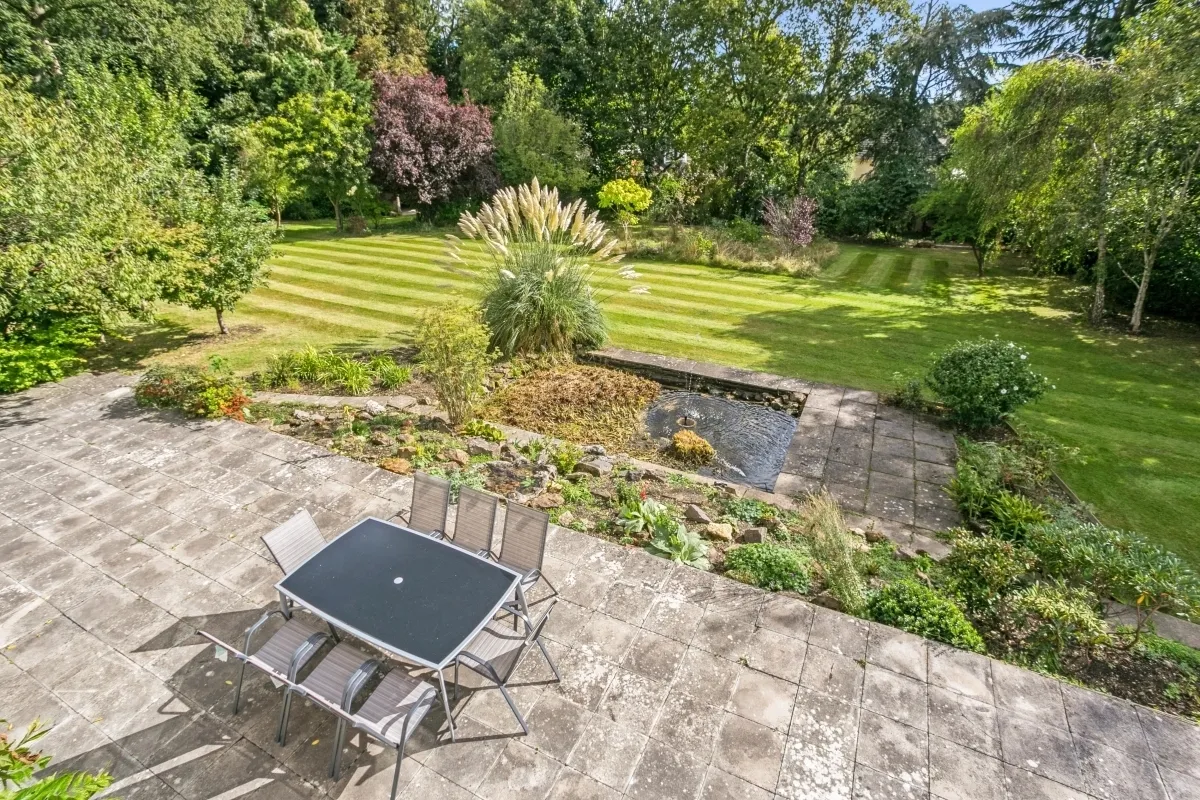Dog Kennel Lane Chorleywood WD3, photo 2