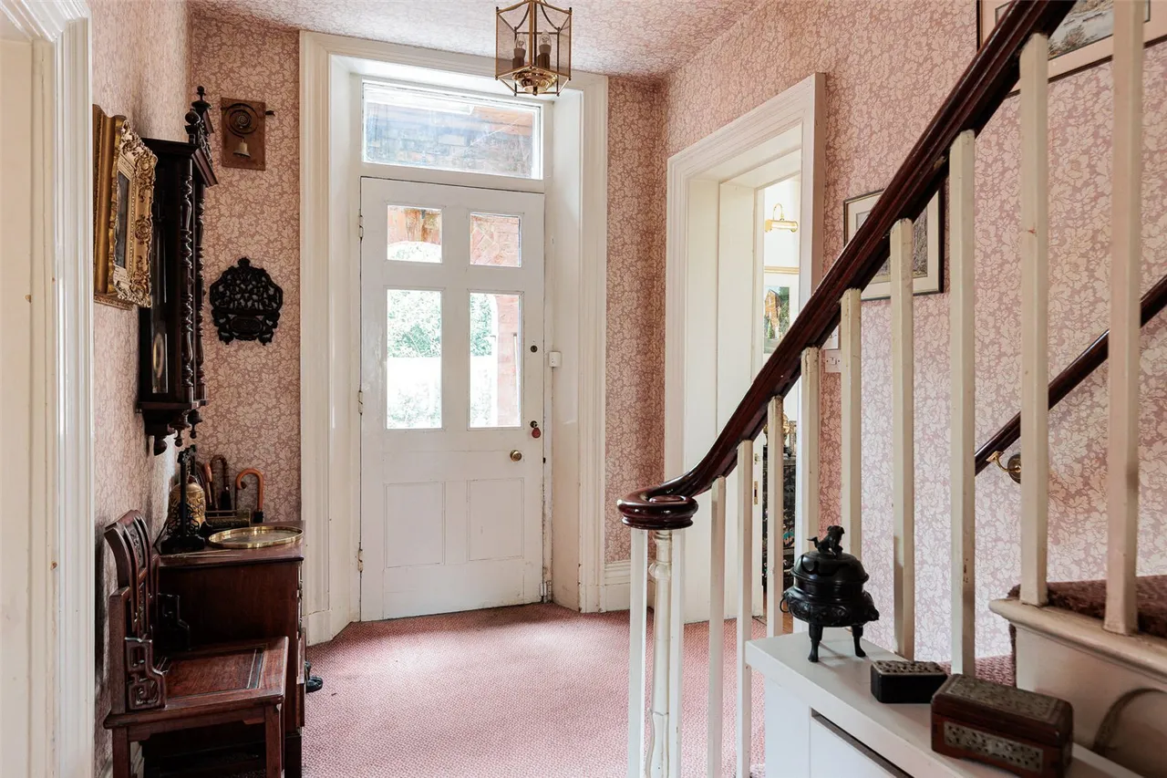 Chelford Road, Knutsford, WA16, photo 4
