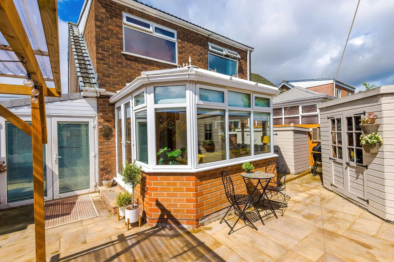 Chiltern Close, Ashton-In-Makerfield, Wigan, Wigan, WN4 9ER, photo 43