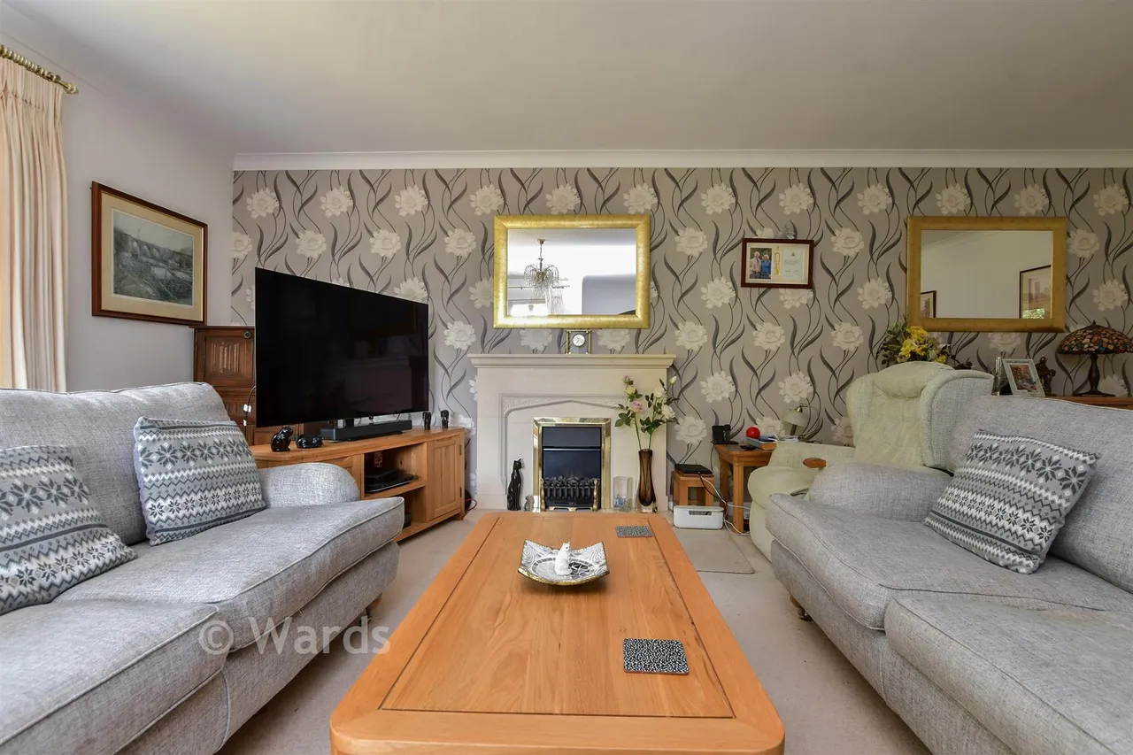 Alpha Road, Birchington, CT7, photo 2
