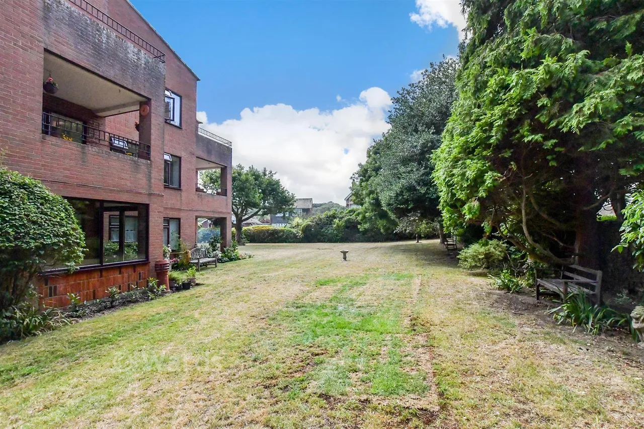 Alpha Road, Birchington, CT7, photo 7