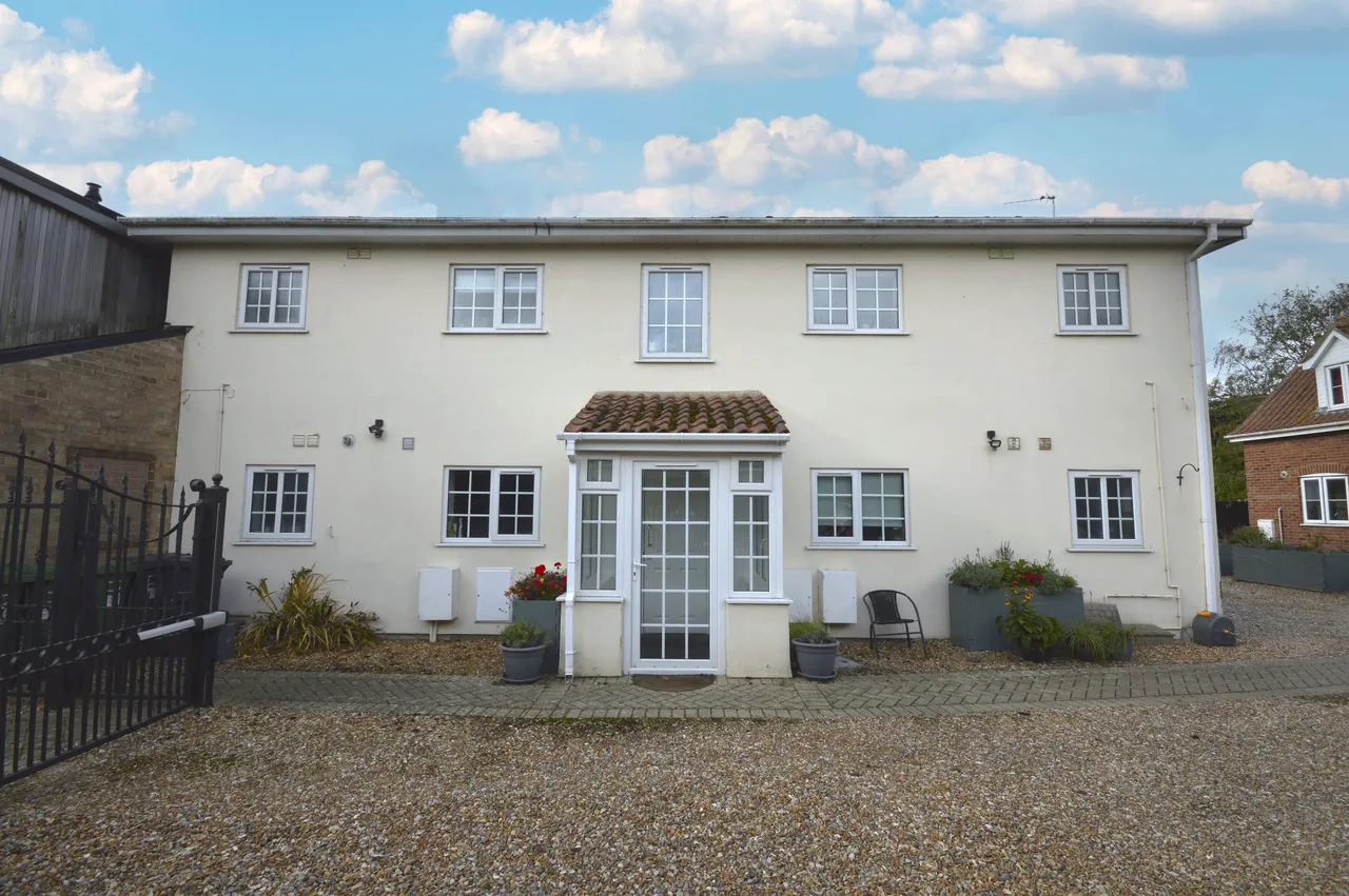 1 bed flat to rent, Holt