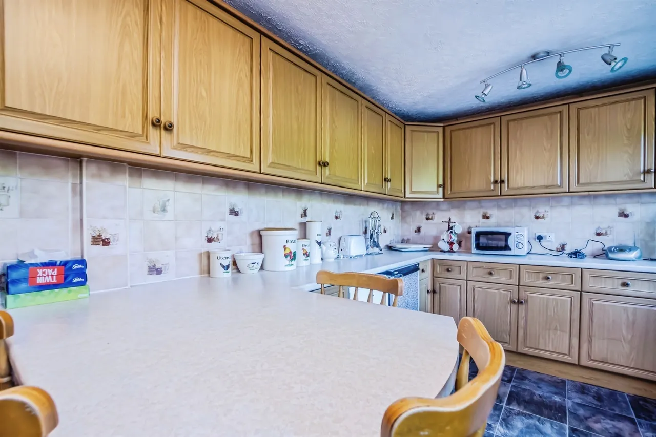 Brokes Way, Tunbridge Wells, TN4, photo 20
