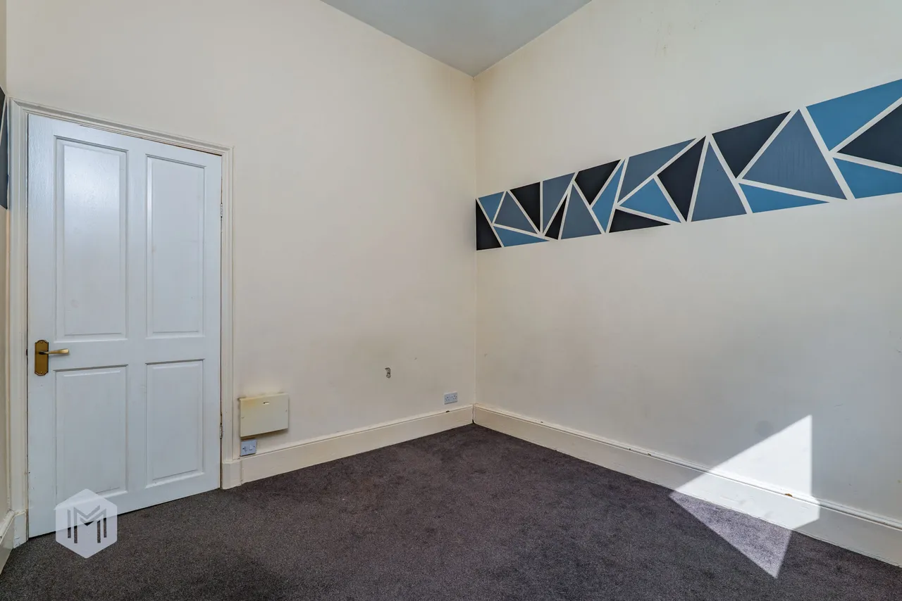 Manchester Road, Bury, BL9 9NS, photo 12
